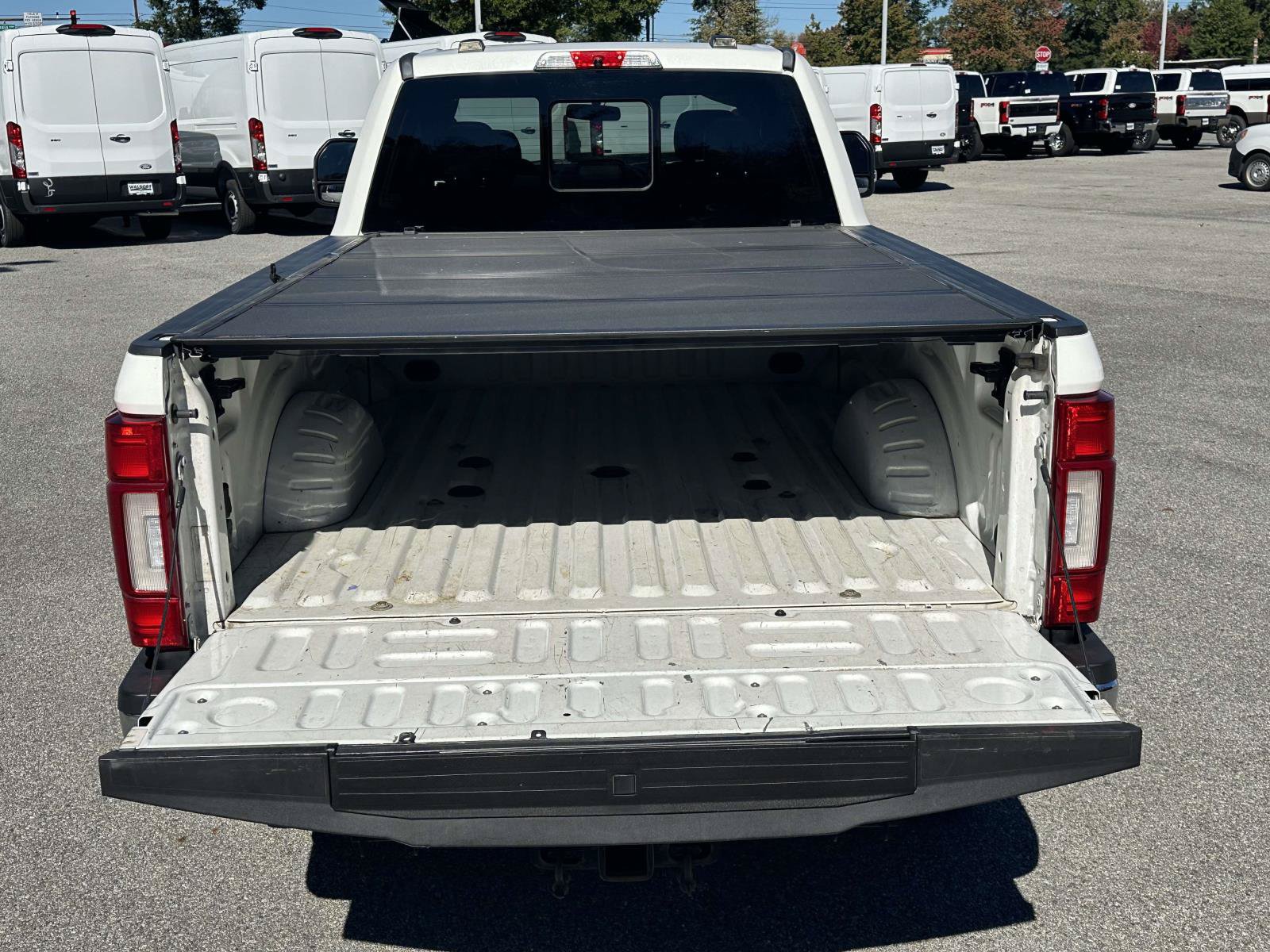 Certified 2020 Ford F350 Lariat w/ Lariat Ultimate Package AWD/4WD image 31