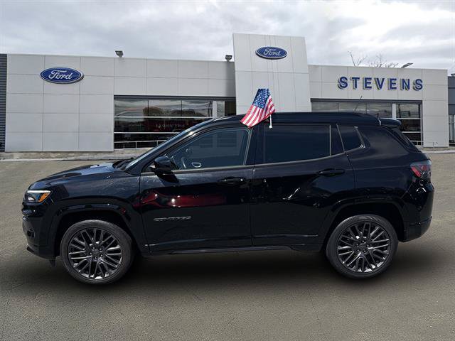 Used 2022 Jeep Compass High Altitude AWD/4WD image 3