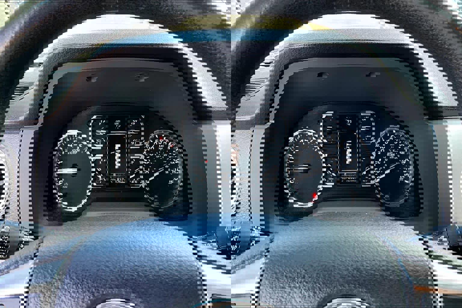 Used 2018 Toyota Tundra SR5 w/ SR5 Upgrade Package image 25