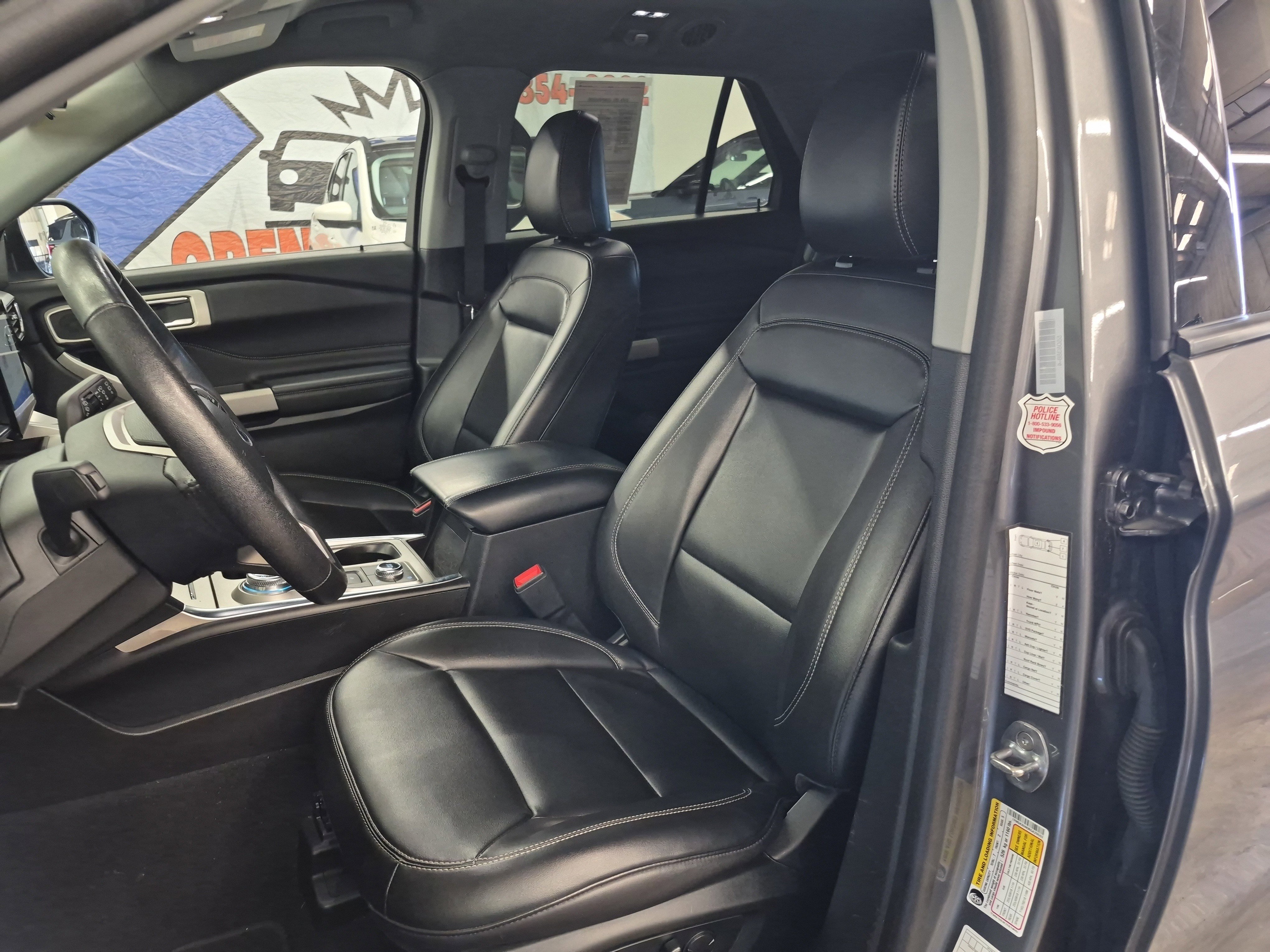 Certified 2024 Ford Explorer XLT w/ Equipment Group 202A AWD/4WD image 11