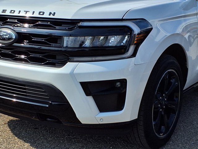 Certified 2023 Ford Expedition Limited AWD/4WD image 34