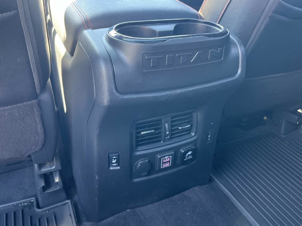 Used 2021 Nissan Titan PRO-4X w/ Pro-4x Convenience Package AWD/4WD image 21