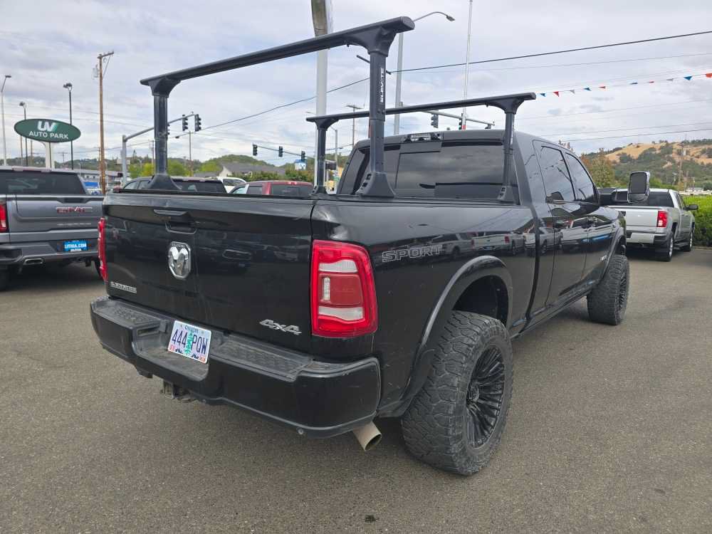 Used 2022 RAM 3500 Laramie AWD/4WD image 10