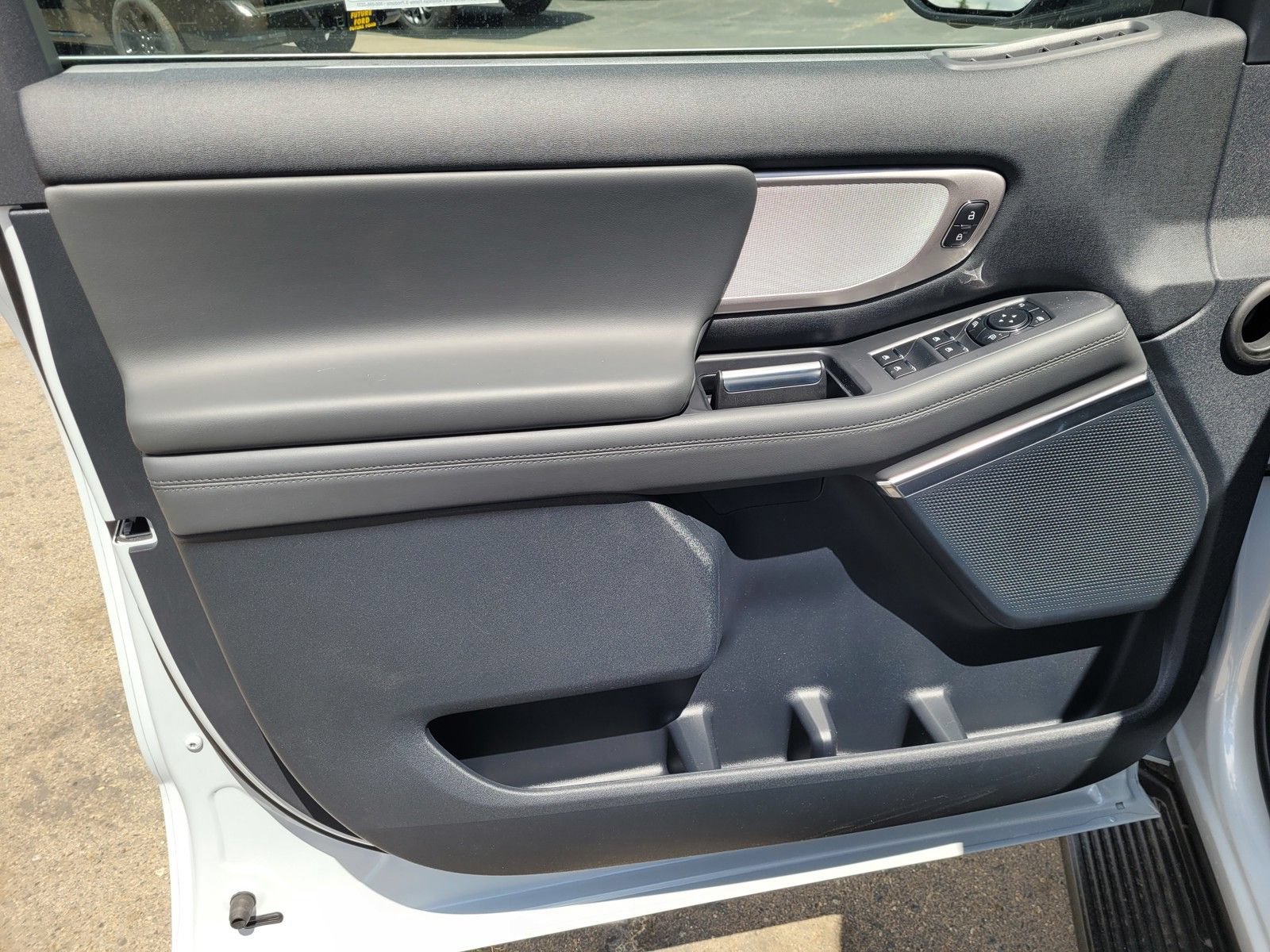 Certified 2026 Ford Expedition Active AWD/4WD image 8