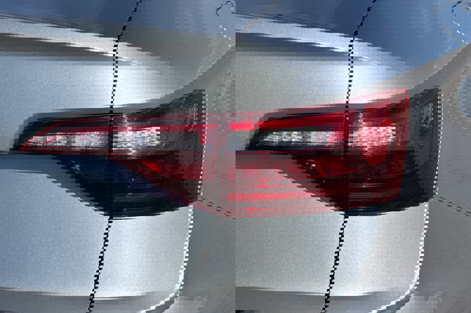 Used 2020 Volkswagen Jetta S image 25