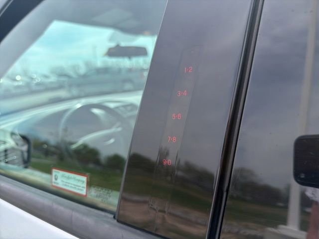 Certified 2018 Ford Explorer XLT image 24