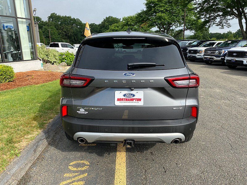 Certified 2025 Ford Escape Platinum w/ Premium Technology Package AWD/4WD image 8
