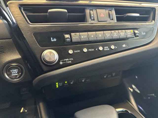 Used 2024 Lexus ES 350 w/ Premium Package FWD image 26