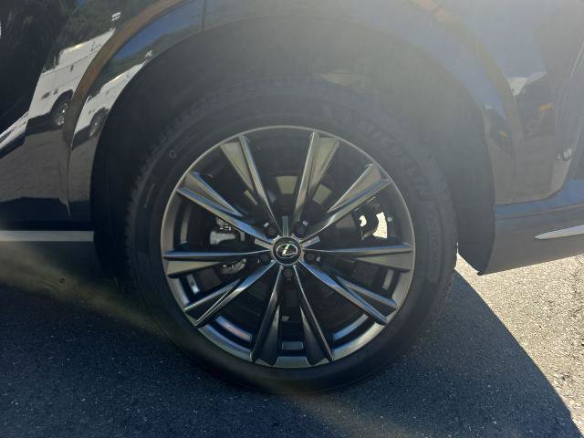 Used 2024 Lexus RX 350 F Sport w/ Convenience Package AWD/4WD image 13