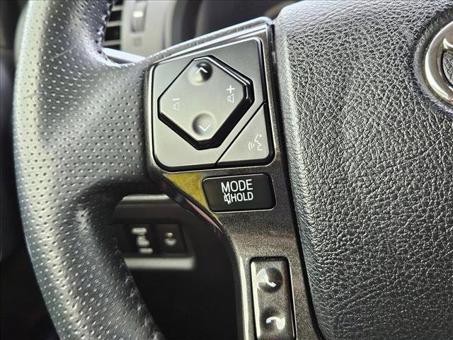 Used 2022 Toyota 4Runner TRD Off-Road AWD/4WD image 22