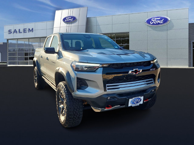 Used 2024 Chevrolet Colorado ZR2 AWD/4WD image 1