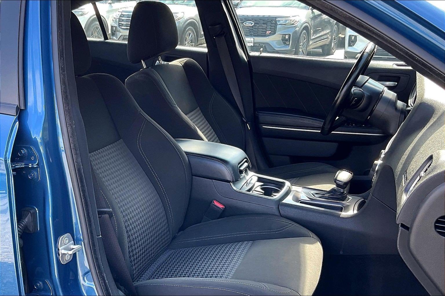 Used 2023 Dodge Charger SXT w/ Cold Weather Package RWD image 7