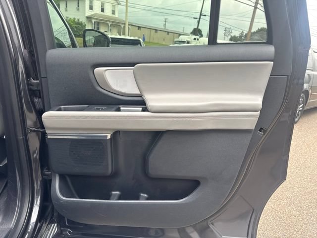 Certified 2025 Ford Expedition Max Active AWD/4WD image 40