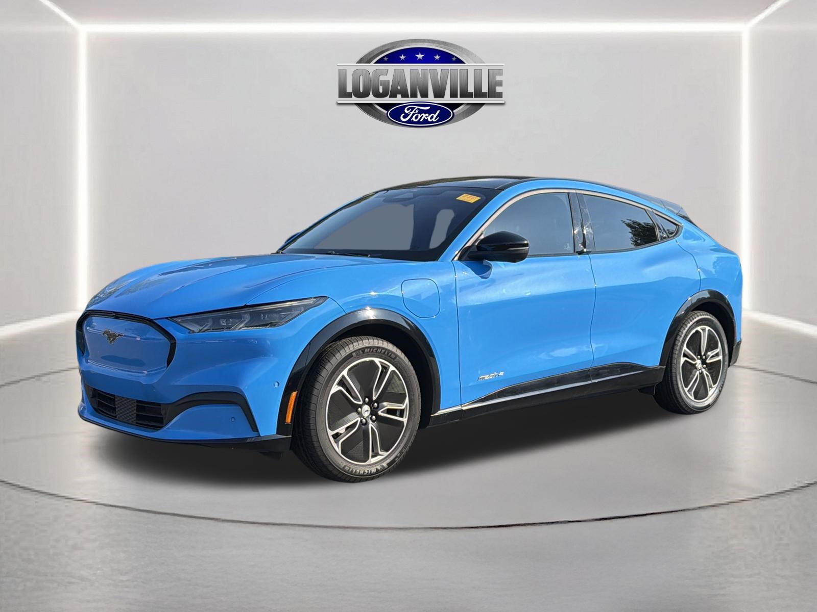 Certified 2023 Ford Mustang Mach-E Premium RWD image 1