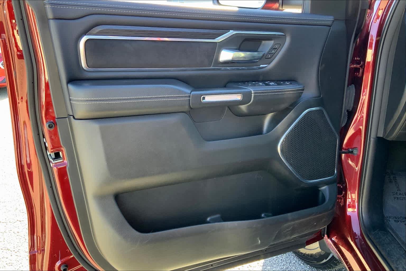 Used 2024 RAM 1500 Laramie RWD image 21