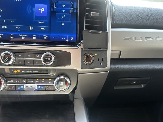 Certified 2022 Ford F350 Lariat w/ Lariat Ultimate Package AWD/4WD image 27