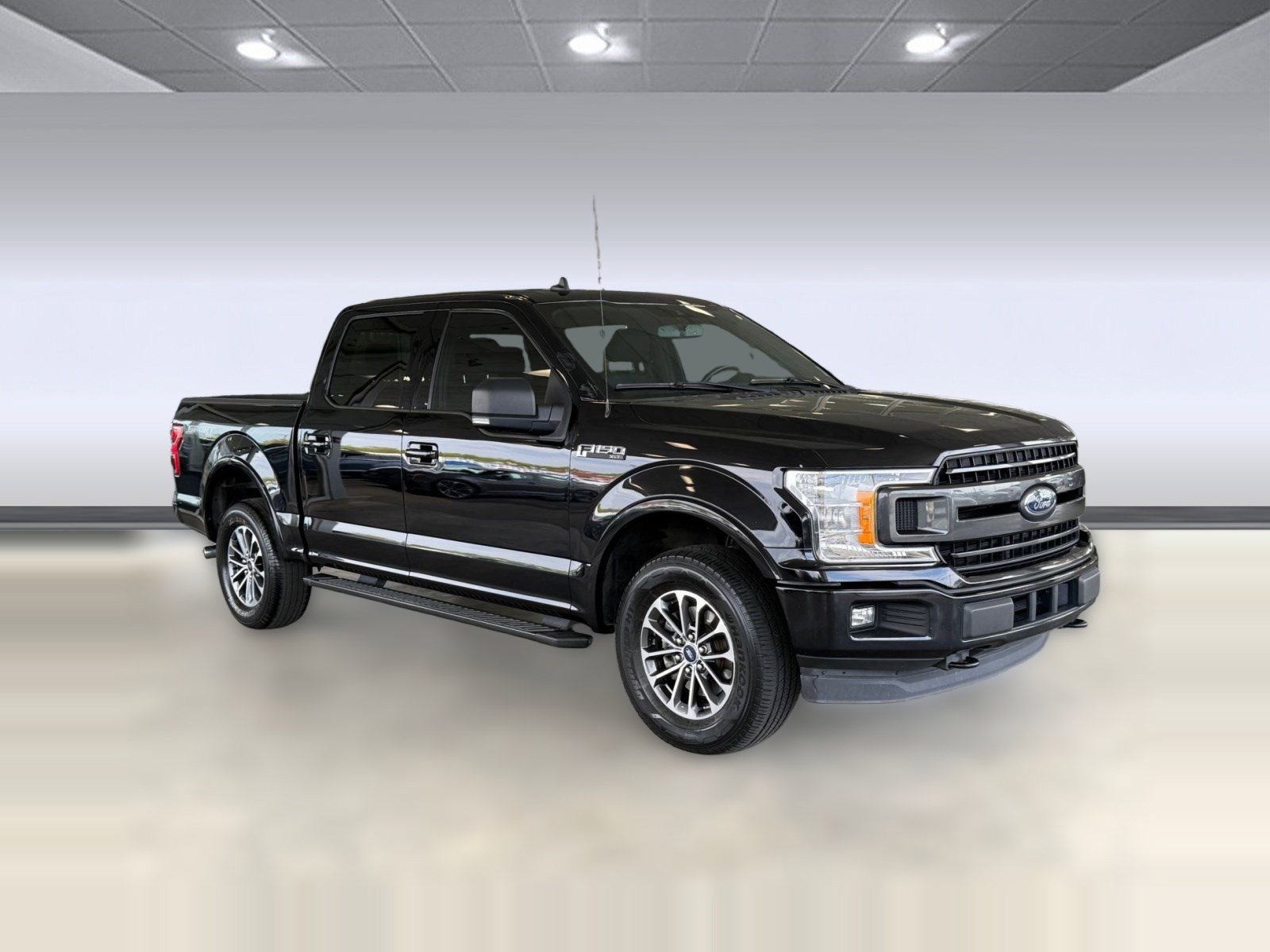 Certified 2020 Ford F150 XLT w/ Equipment Group 302A Luxury image 7