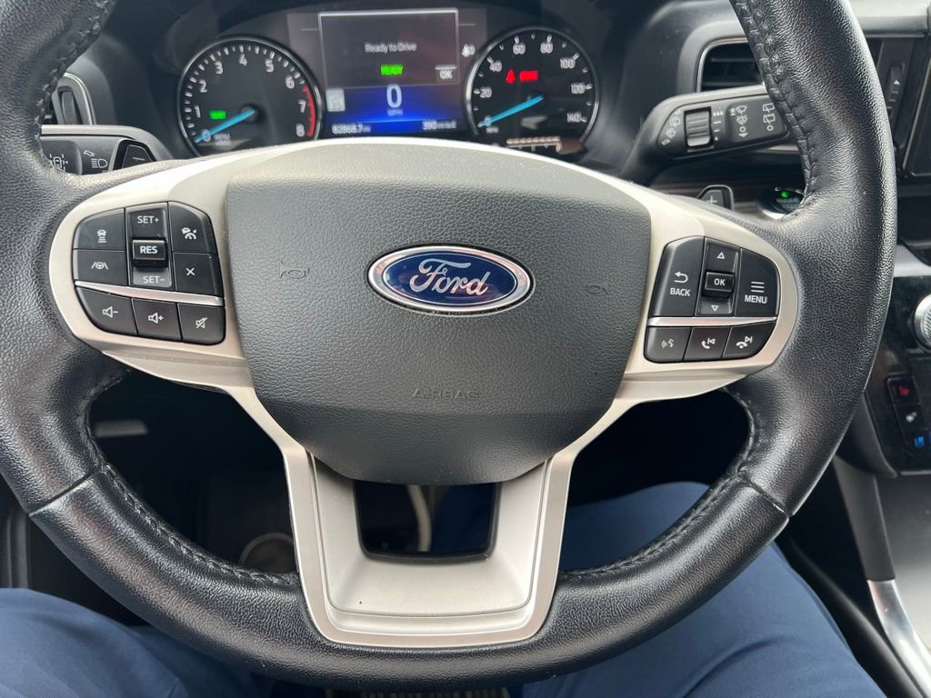Certified 2021 Ford Explorer Limited w/ Hybrid Equipment Group 310A AWD/4WD image 11