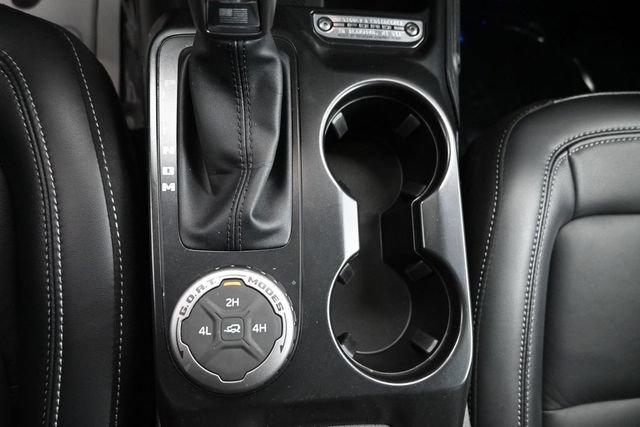Certified 2025 Ford Bronco Outer Banks AWD/4WD image 19