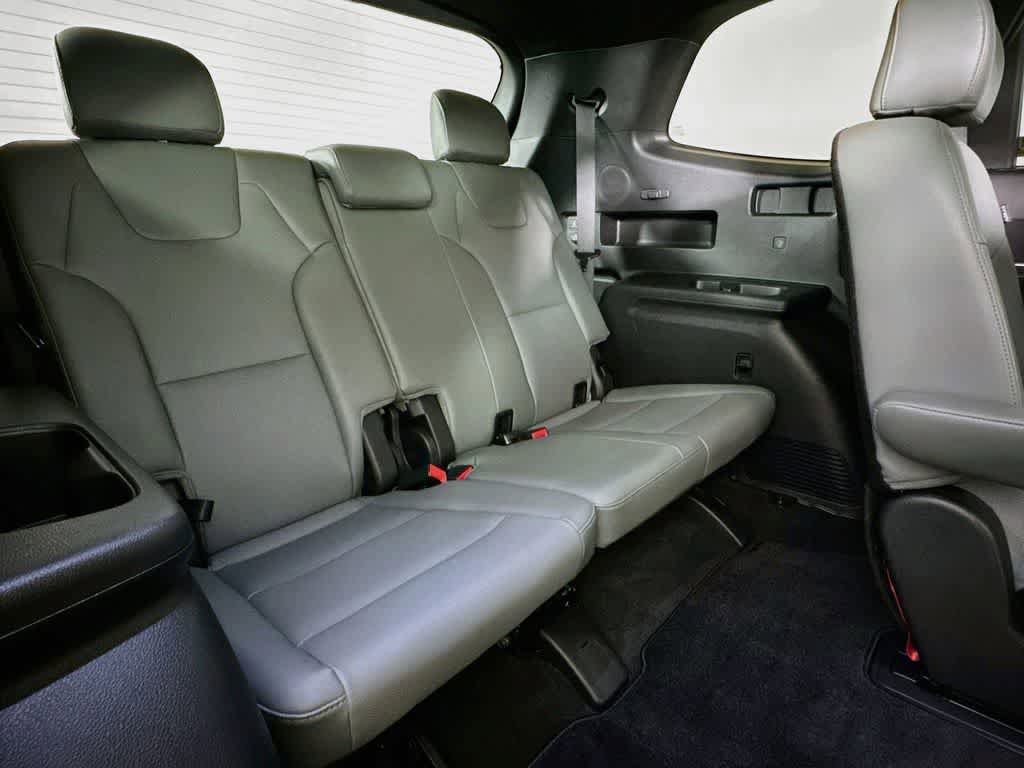 Used 2023 Kia Telluride SX X-Line AWD/4WD image 32