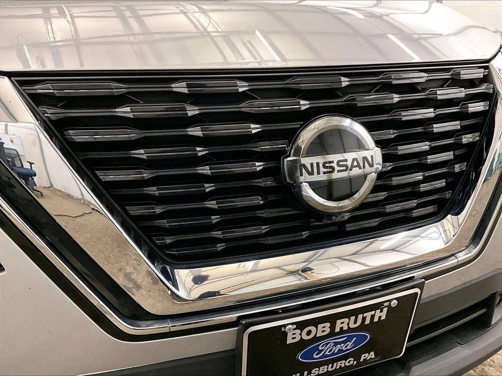 Used 2021 Nissan Rogue SV image 29