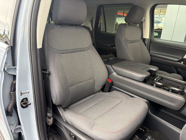 Certified 2025 Ford Expedition Active image 13