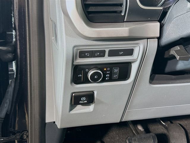 Certified 2022 Ford F150 XLT w/ Equipment Group 302A High image 23