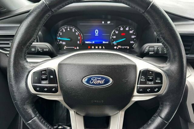 Certified 2023 Ford Explorer XLT w/ Equipment Group 202A image 22