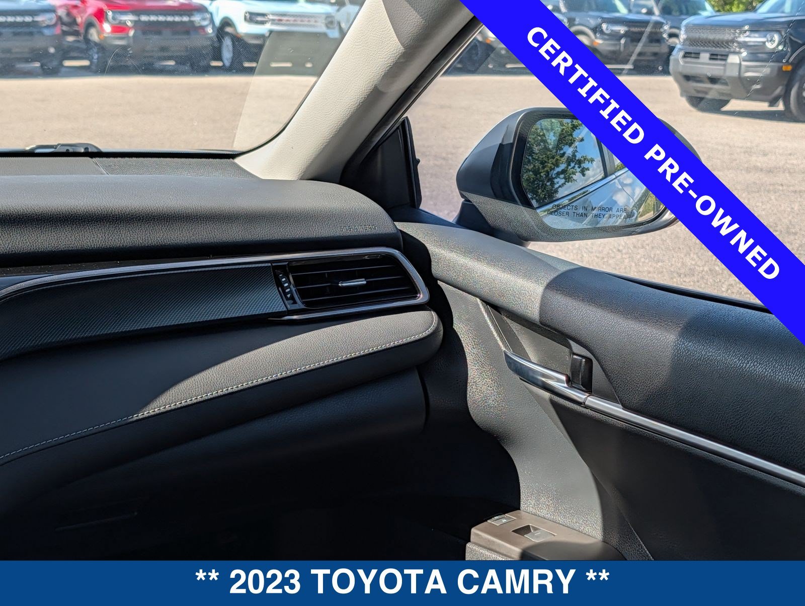 Used 2023 Toyota Camry SE FWD image 17