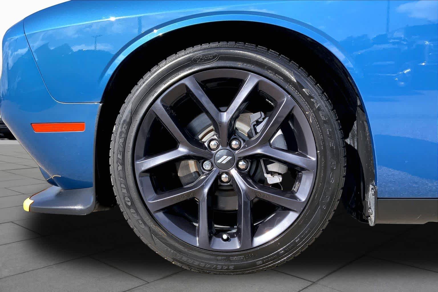 Used 2021 Dodge Challenger GT w/ Blacktop Package RWD image 9