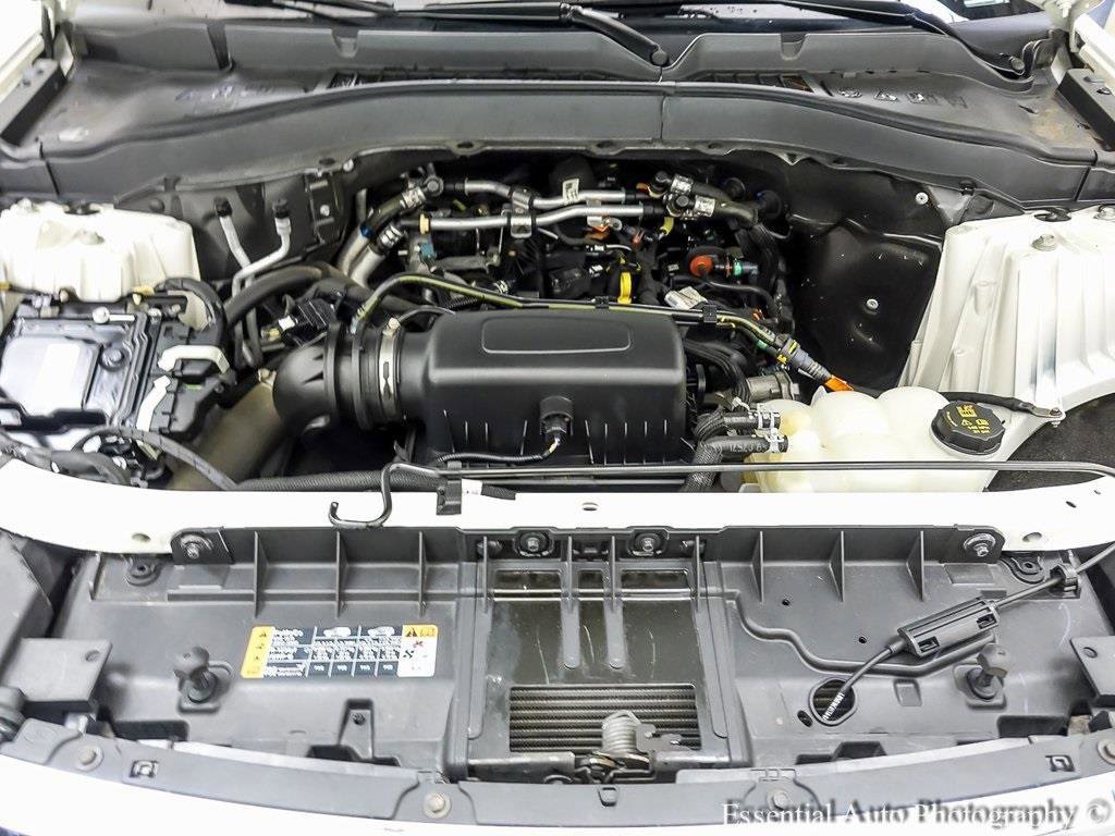 Certified 2021 Ford Explorer XLT w/ Equipment Group 202A image 28