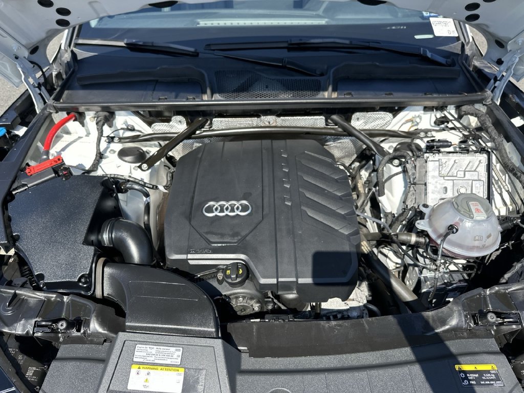 Used 2023 Audi Q5 2.0T Premium w/ Convenience Package AWD/4WD image 29