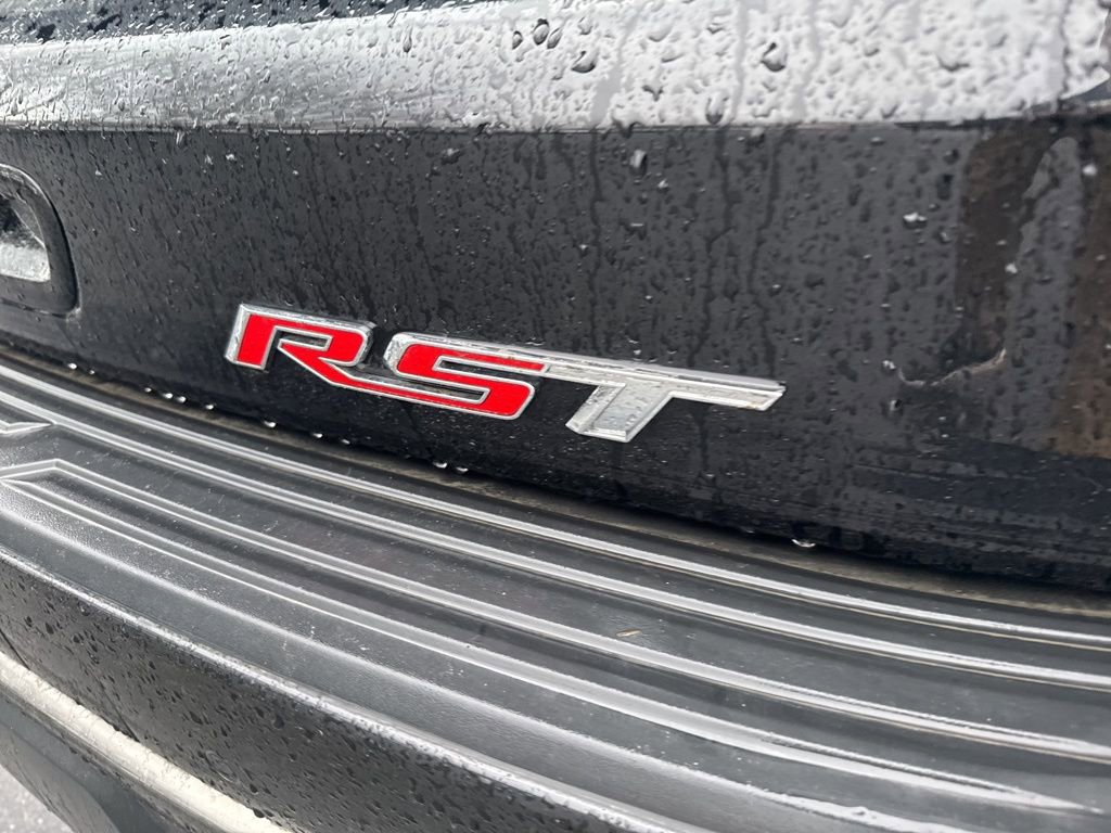 Used 2022 Chevrolet Suburban RST w/ Luxury Package image 7