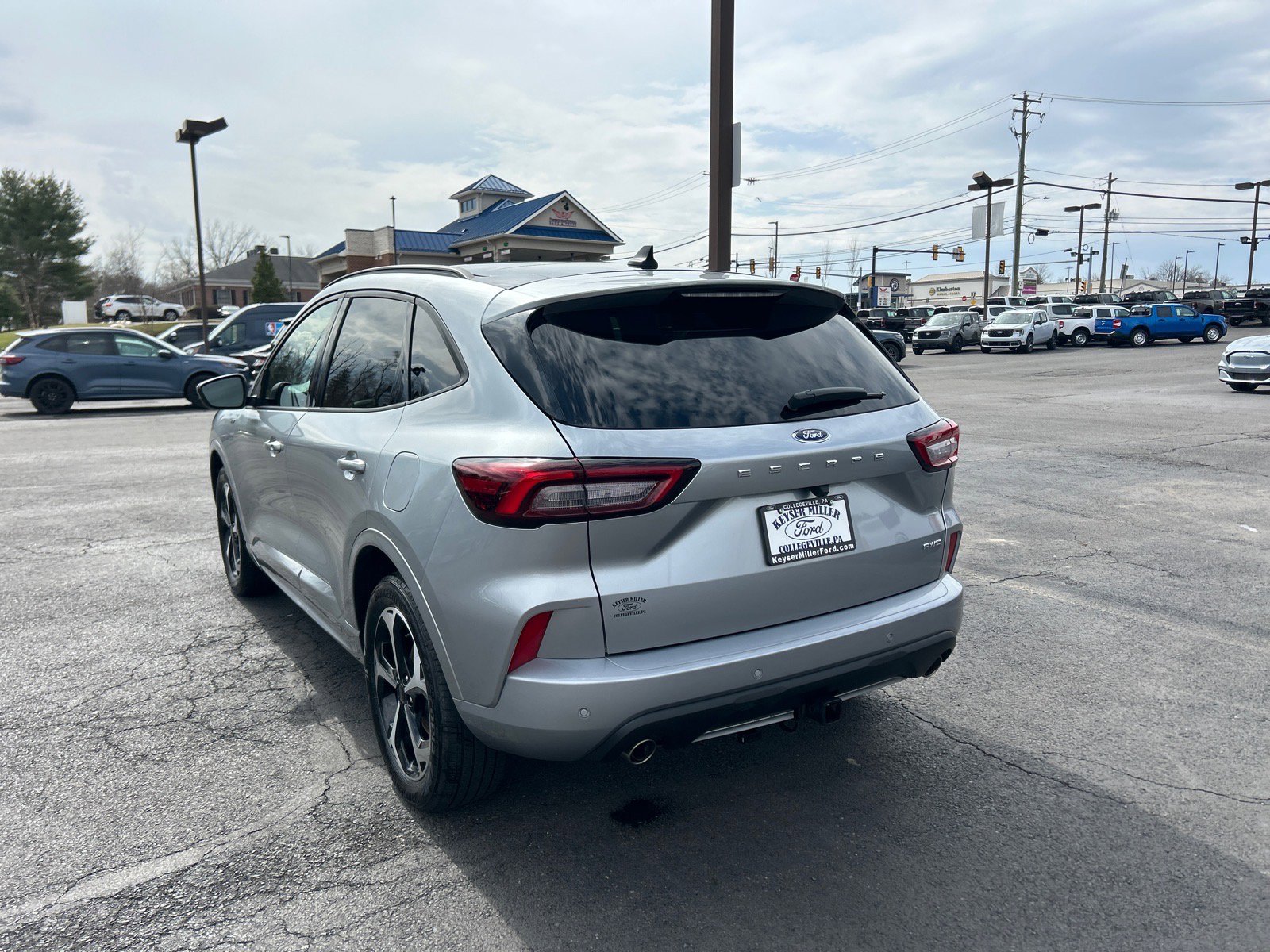 Certified 2024 Ford Escape ST-Line Select w/ Tech Pack #2 image 11