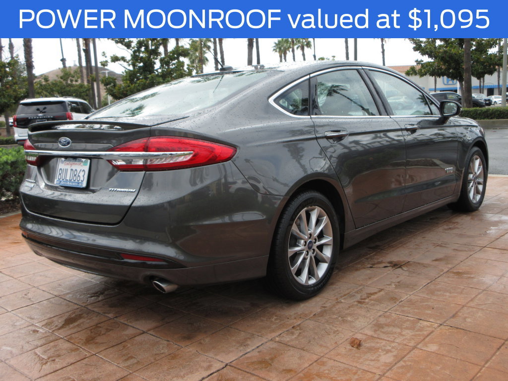 Certified 2018 Ford Fusion Energi Titanium FWD image 4