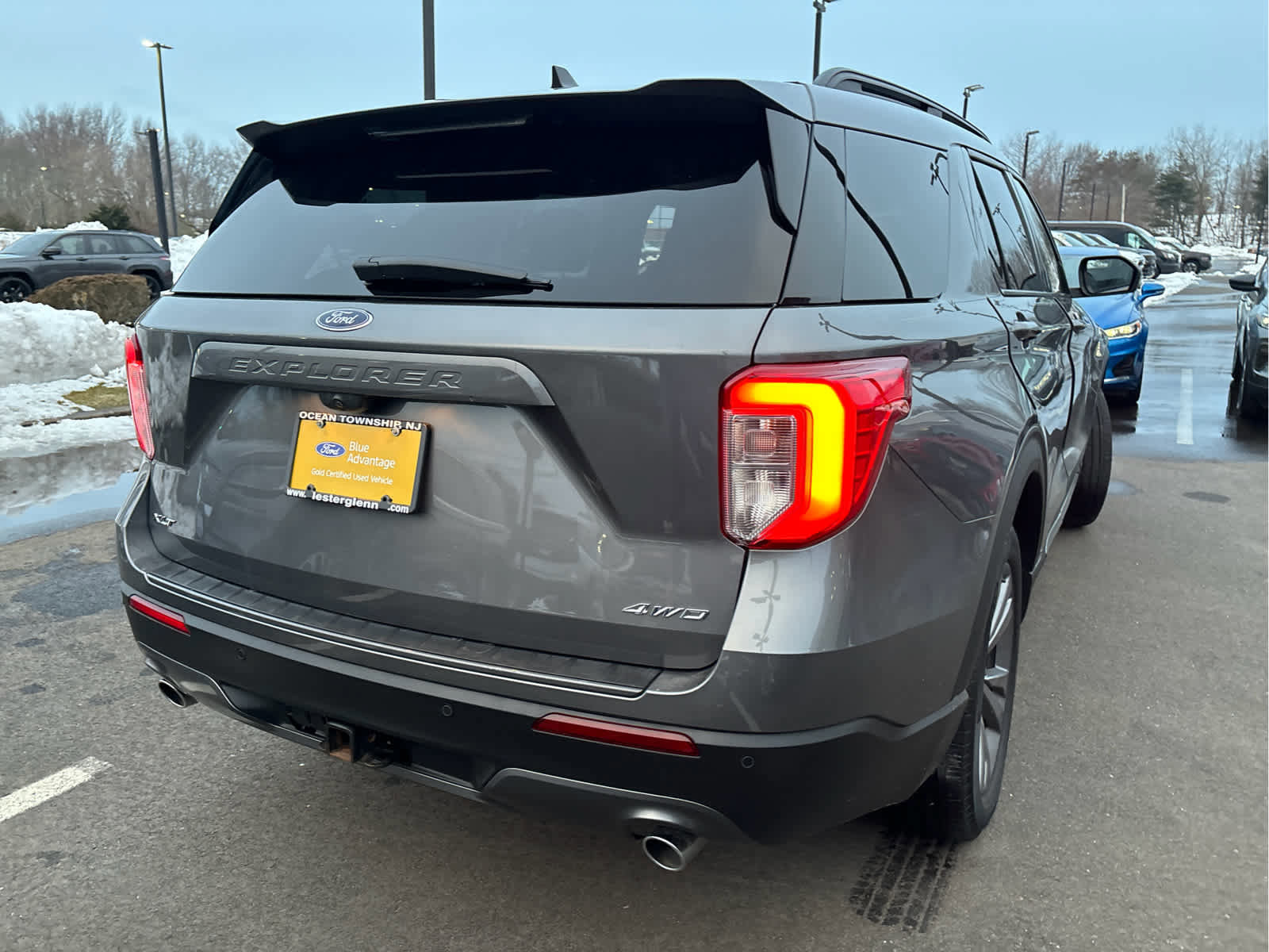 Certified 2023 Ford Explorer XLT w/ Equipment Group 202A image 5