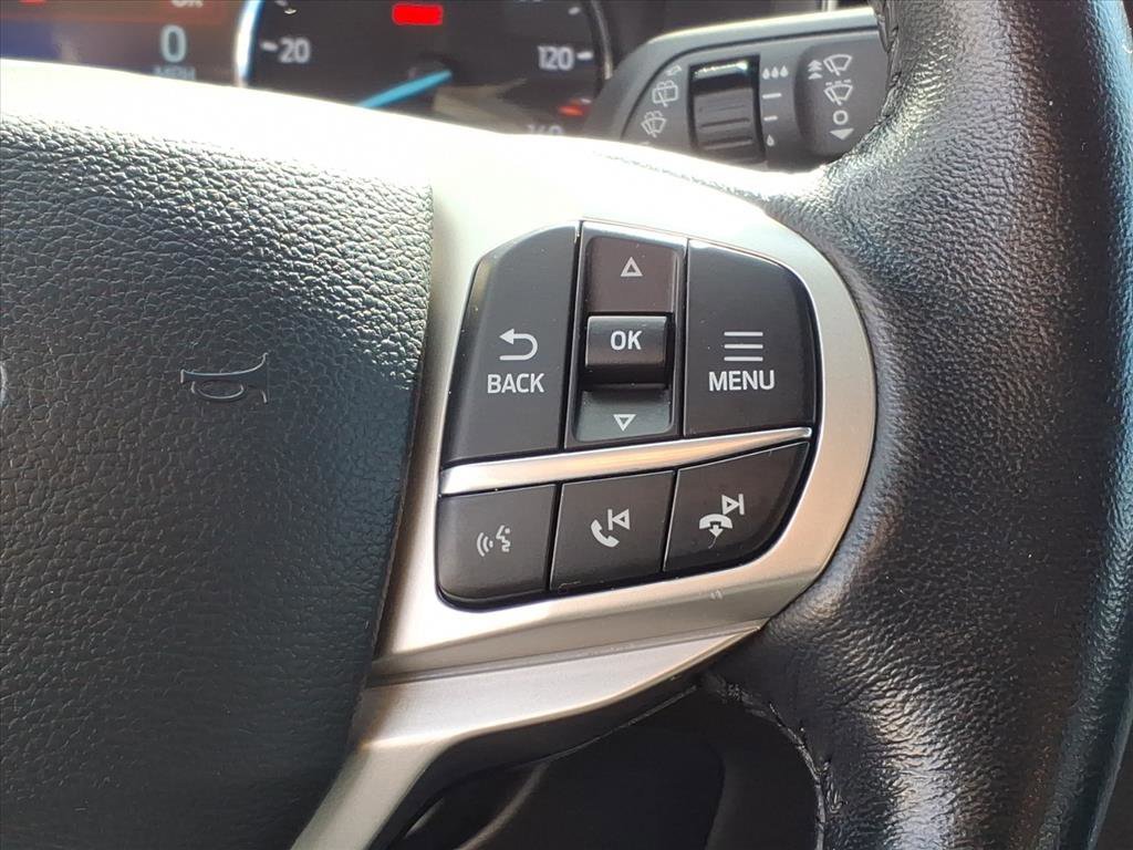 Certified 2022 Ford Explorer XLT w/ Equipment Group 202A image 26