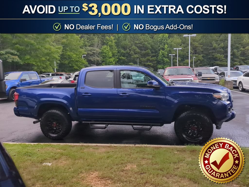 Used 2022 Toyota Tacoma SR5 w/ Technology Package RWD image 8