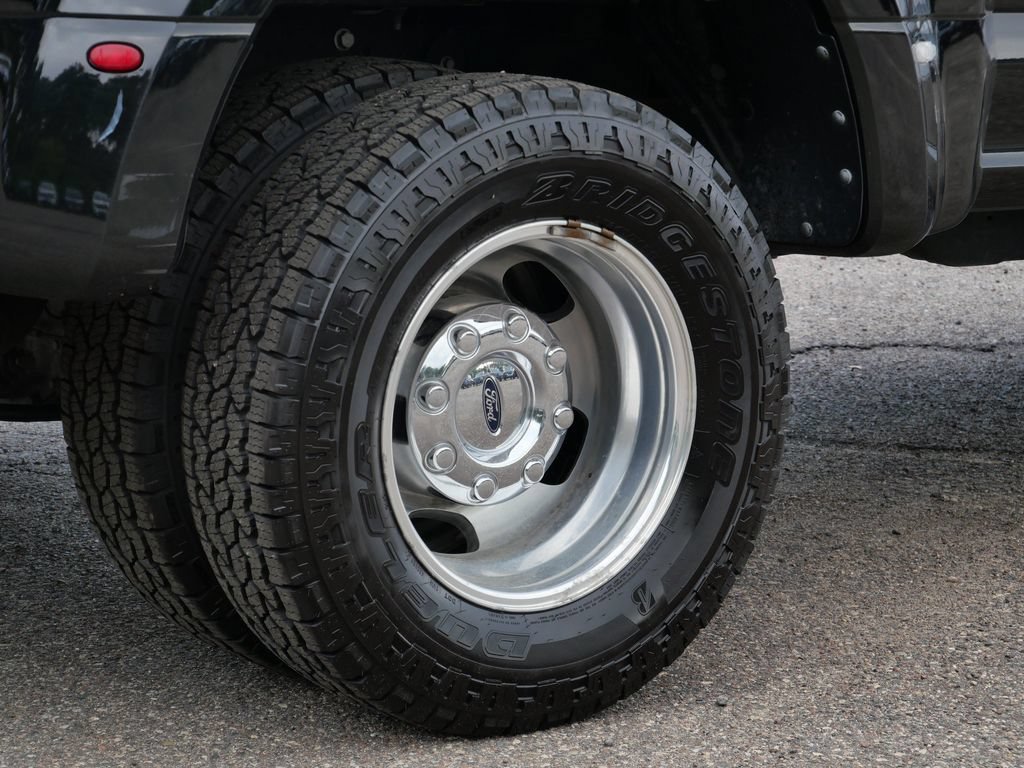 Certified 2021 Ford F350 Limited AWD/4WD image 7