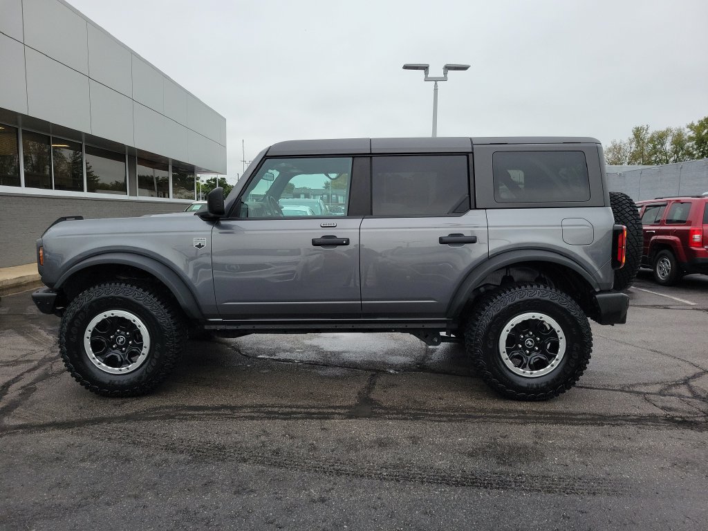 Certified 2023 Ford Bronco Big Bend w/ Sasquatch Package AWD/4WD image 7