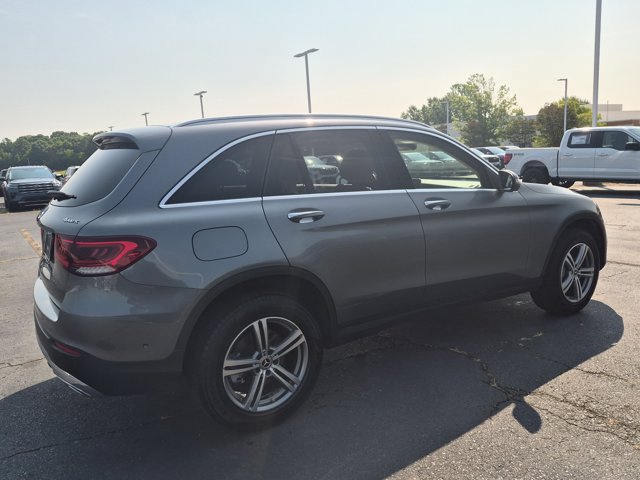 Used 2022 Mercedes-Benz GLC 300 4MATIC w/ Premium Package Lite image 4