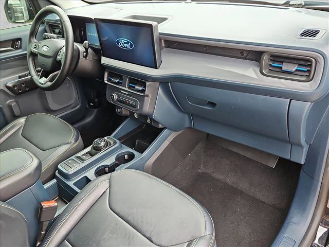 Certified 2025 Ford Maverick Lobo image 22