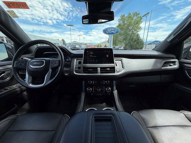 Used 2023 GMC Yukon XL SLT AWD/4WD image 28
