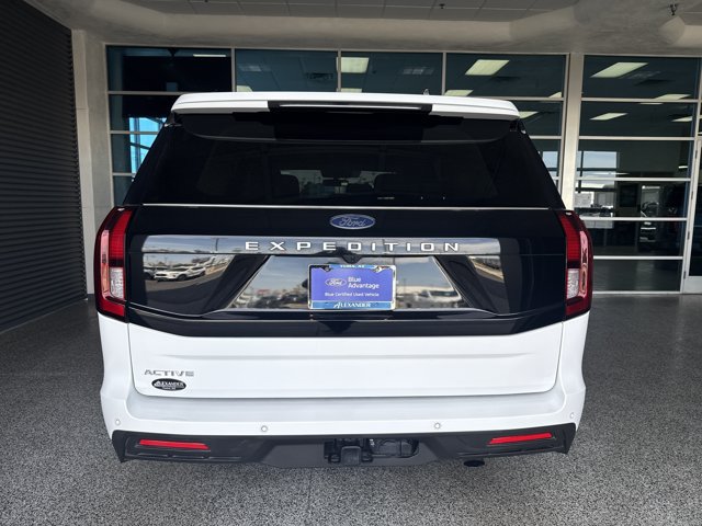 Certified 2025 Ford Expedition Active AWD/4WD image 13