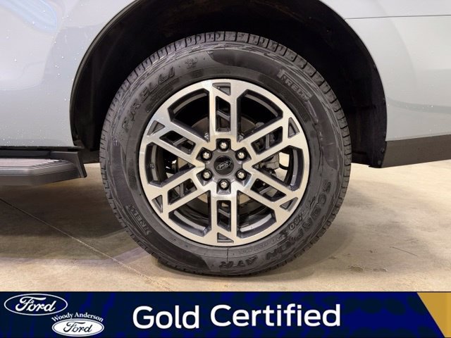 Certified 2025 Ford Expedition Active AWD/4WD image 8