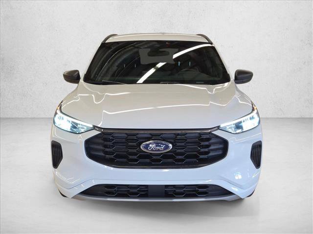 Certified 2023 Ford Escape ST-Line w/ Tech Pack #1 FWD image 2