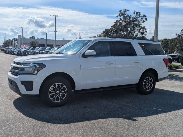 Certified 2024 Ford Expedition Max XLT RWD image 8