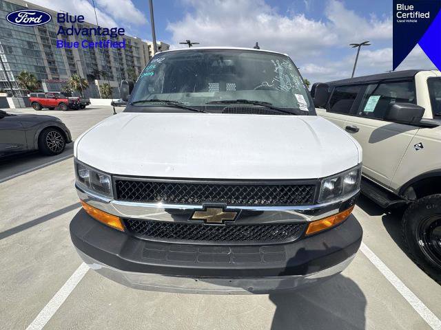 Used 2024 Chevrolet Express 2500 w/ Driver Convenience Package RWD image 10