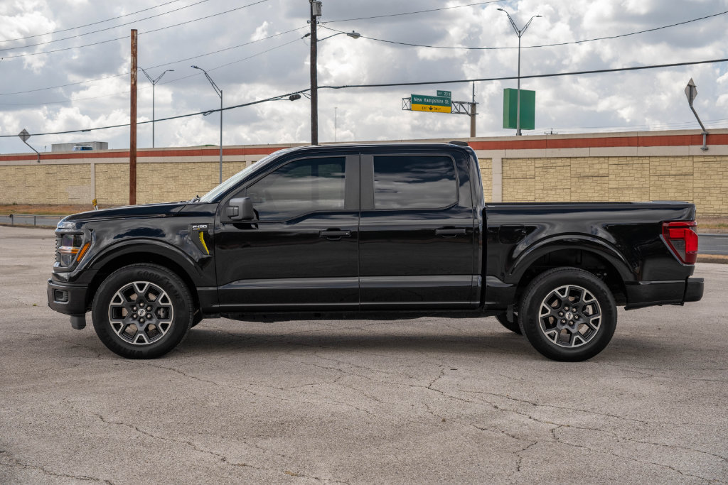 Certified 2025 Ford F150 STX w/ Equipment Group 200A RWD image 5