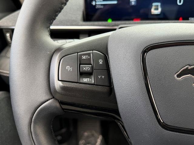 Certified 2025 Ford Mustang Mach-E Premium image 31